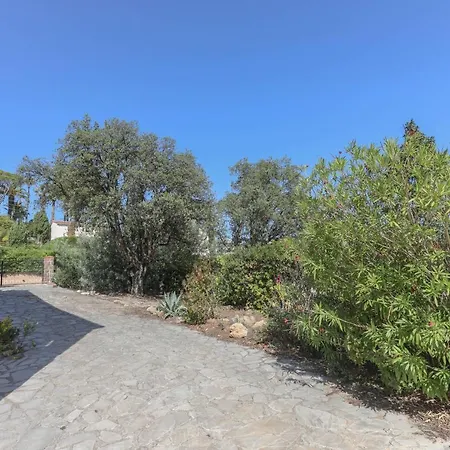 Villa Rez De Avec Jardin Vue Frejus
